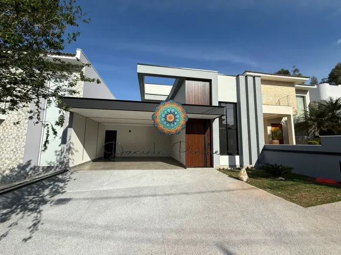 TERRAS DE GENOVA - Casa de Condomínio com 3 Quartos e 3 banheiros à Venda, 174 m², Terras