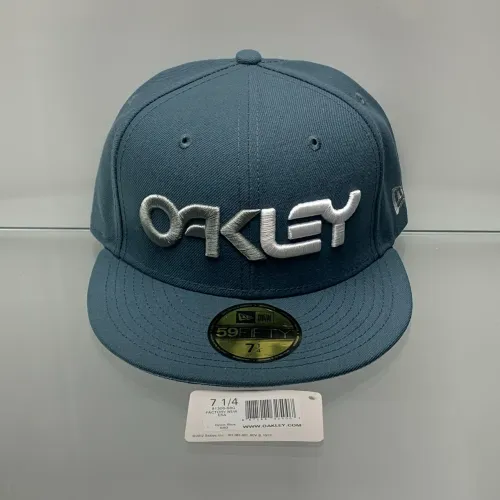 Boné Oakley x Nee Era
