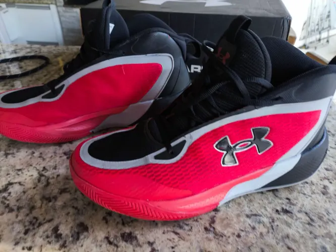 Tênis de Basquete masculino Under Armour