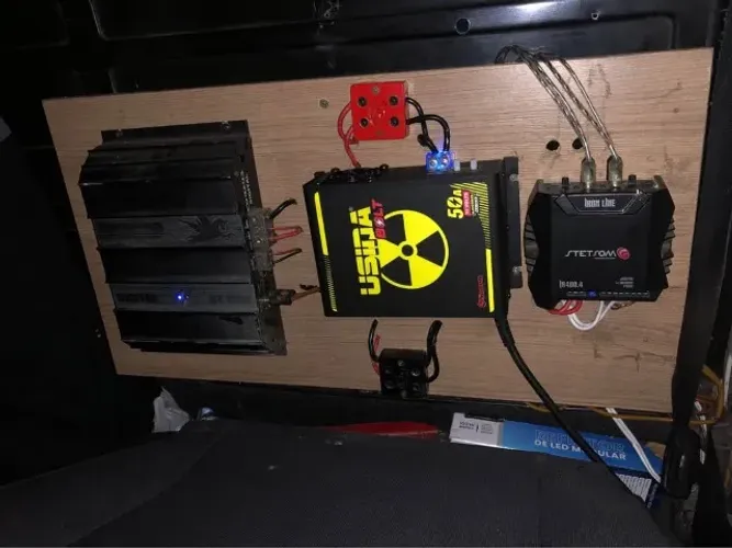 Vendo ou troco som automotivo completo!