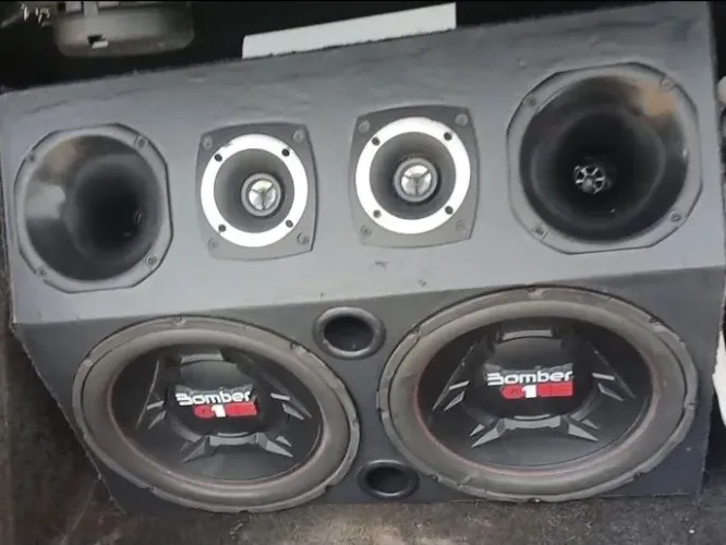 Som automotivo completo