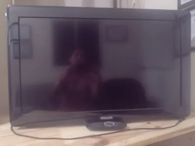 TV Philips 32" 32PFL3606D/78 - Não liga - Para conserto ou peças