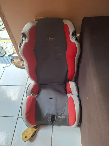 Cadeirinha infantil