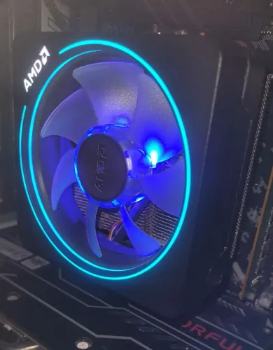 Cooler AMD Wraith Prism RGB