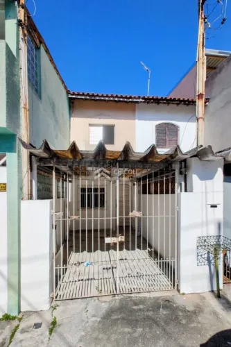 Casa com 2 quartos, Parque Pinheiros - Taboão da Serra