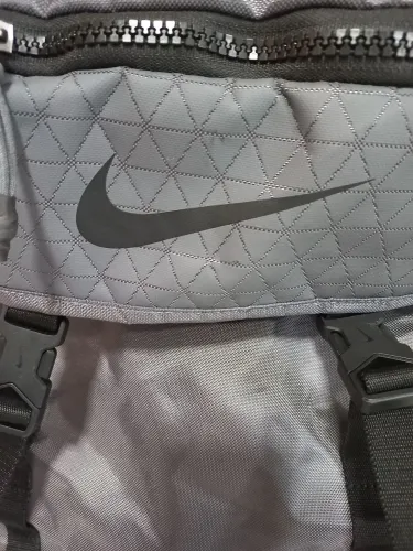 Bolsa costa masculina nike (50 X 41 cm )