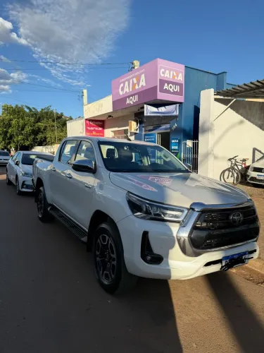 Toyota Hilux CD SRX 4X4 2.8 TDI 16V Diesel Aut. 2021