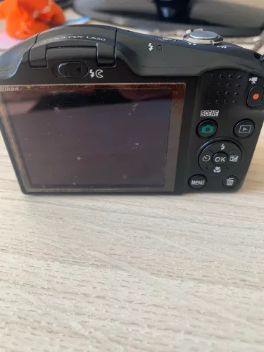 Câmera Nikon Coolpix L620 - Para Peças ou Conserto (Zoom 14x)