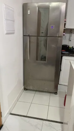 Vendo Geladeira Eletrolux DF80X - LEIA A DESCRIÇÃO