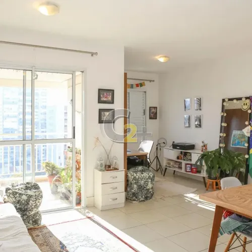 Apartamento para locação na Barra Funda com 2 quartos, 1 suíte e 1 vaga