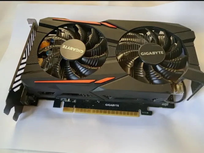 Placa de vídeo GTX 1050 Ti