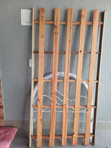 Cama tubular solteiro