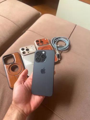 iPhone 15 Pro 256GB Funcionando Perfeitamente