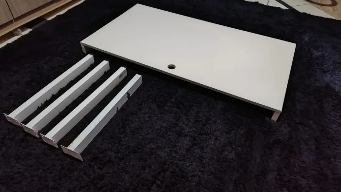 Mesa Suspensa+ Suportes 