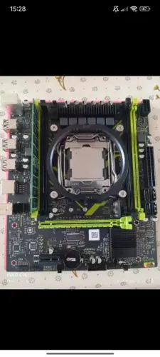 Kit Xeon e fonte de 650 wats com processador Xeon 2630v4(ACEITO OFERTAS PODE MANDAR NO PV)