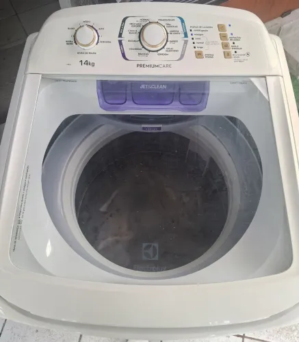 Máquina de Lavar Electrolux 14 kg Excelente 