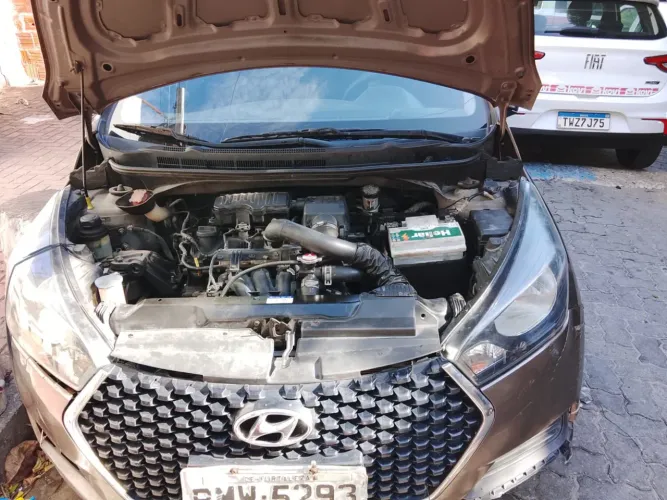 Hyundai HB20 Unique 1.0 Flex 12V Mec. 2019