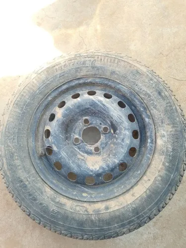 Roda aro 14 com pneu