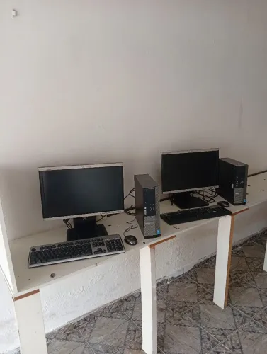 Vende se Pc completo Dell core i5 4 geração 8gb memória HD 500gb trecado mause monitor 19 