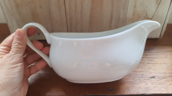 Molheira porcelana branca 700ml