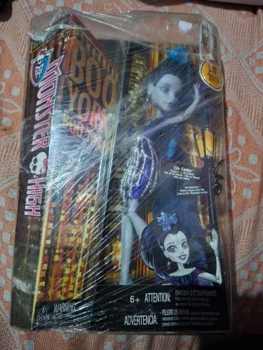 Monster High Elle Eedee!