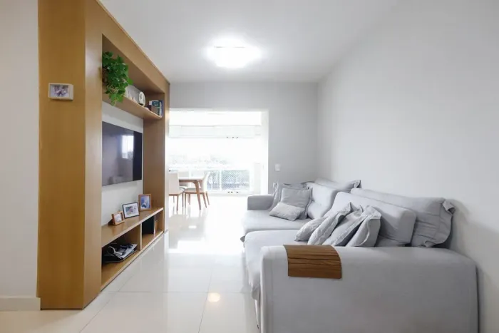 Apartamento com 3 dormitórios e varanda com churrasqueira na Água Branca REF: OR