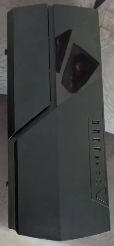 Gabinete Gamer Mymax Mid Tower Com Cooler Fan Frontal - Usado