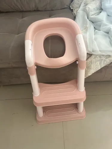 Assento sanitário com escada para bebê