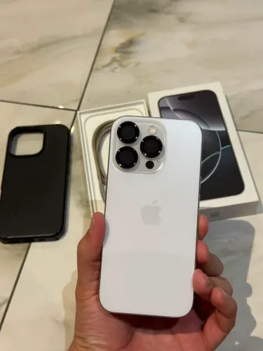iPhone 16 Pro 256GB Novo