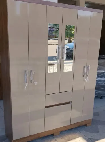 Guarda-roupa com pés e espelhos _ Entrega grátis Fortaleza