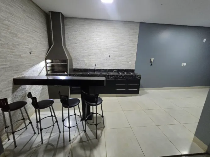 CASA 3 QUARTOS COM SUITE NA ARSO 61(603 SUL)