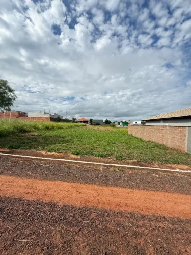 Terreno 403m² Próximo ao Rio - Condomínio Santa Bárbara