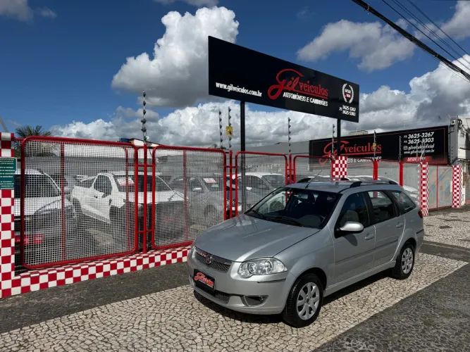 Fiat Palio Week. Attractive 1.4 Fire Flex 8V 2015