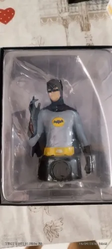 Lote de 04 Figuras do Batman