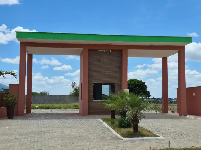 Loteamento em Sapeaçu, frente Rodoviária, lotes a partir de 300 m², com Infraestrutura