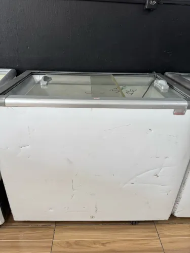 Freezer de 330 litros