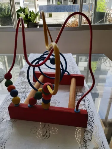 Brinquedo Educativo de madeira