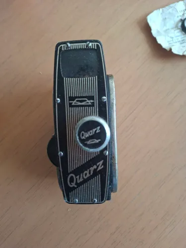 Câmera filmadora soviética Quarz-M 8mm vintage + estojo e documentos