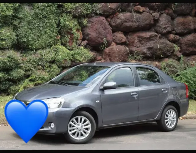 Toyota Etios XS Sedan 1.5 Flex 16V 4P Mec. 2014