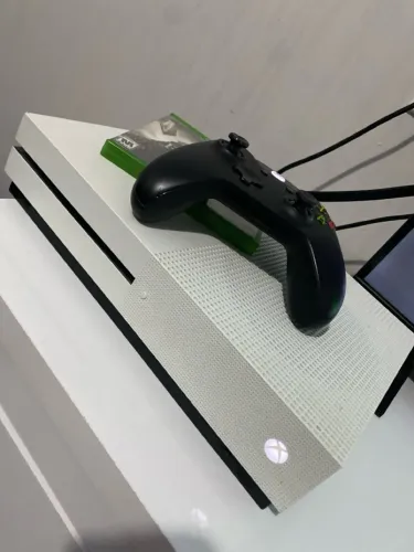 Xbox One S 1TB 