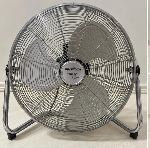 Circulador de Ar Britânia C50 Turbo 50cm 110V - Excelente Estado