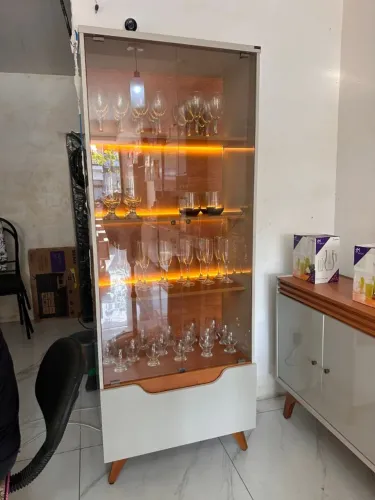 CRSTALEIRA ATENAS COM LED 100% MDF
