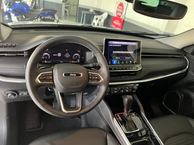 Jeep Commander Longitude T270 1.3 TB Flex AUT 2025