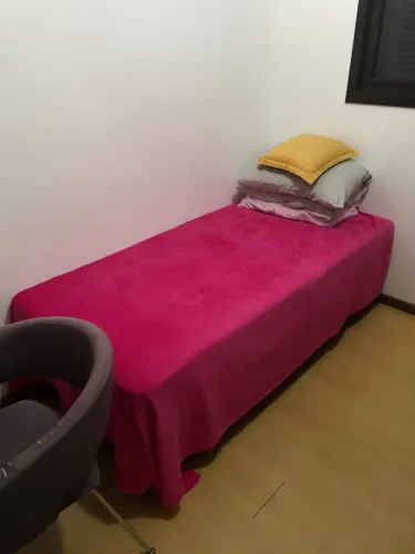 Cama de Solteiro - Excelente Estado - R$ 250