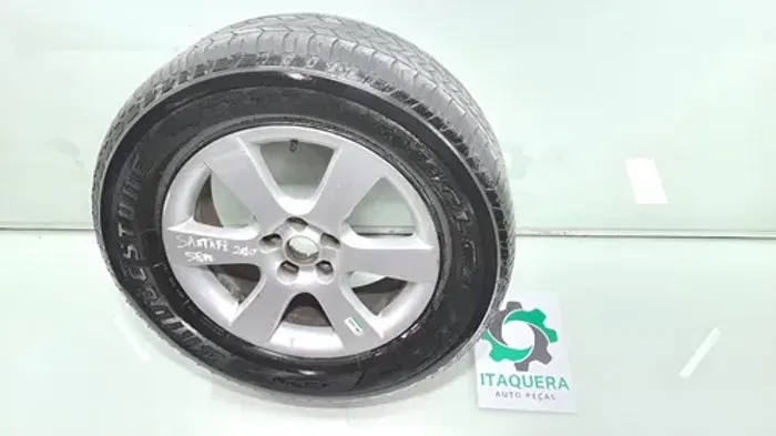 Roda Com Pneu 265/60 Aro 18 Hyundai Santa Fe 2009 2010 Prateado