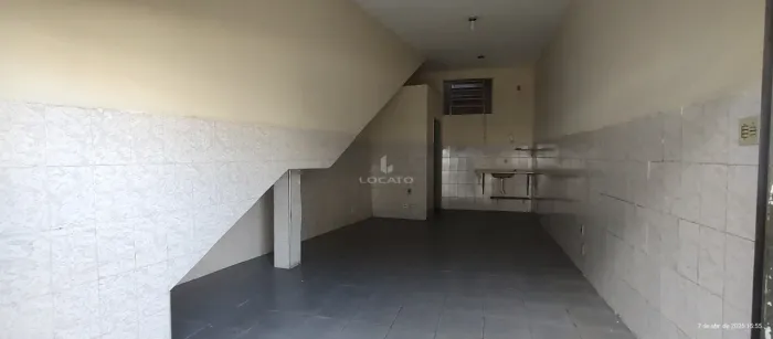 Loja bem localizada no Borboleta