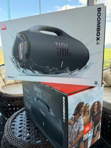 JBL BOOMBOX 4