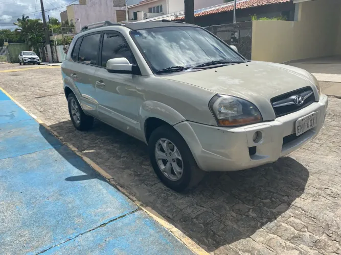 Hyundai Tucson 2.0 16V Aut. 2011