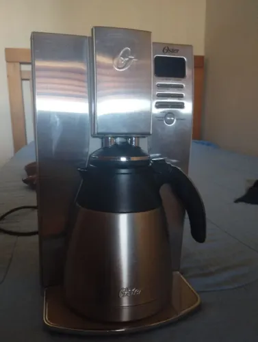Cafeteira Oster Programável Coleção Gourmet Inox 220V BVSTDC4411-057