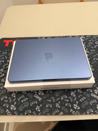 MacBook Neo Azul 